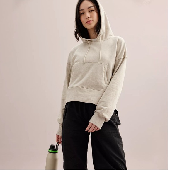 FLX Crop Hoodie - Picture 4 of 8